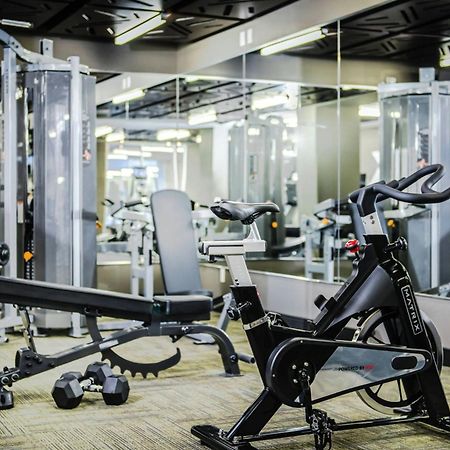 Delta Hotels By Marriott Уотърлу Екстериор снимка